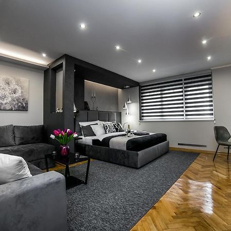 Sinergija Apartment เบลเกรด ภายนอก รูปภาพ
