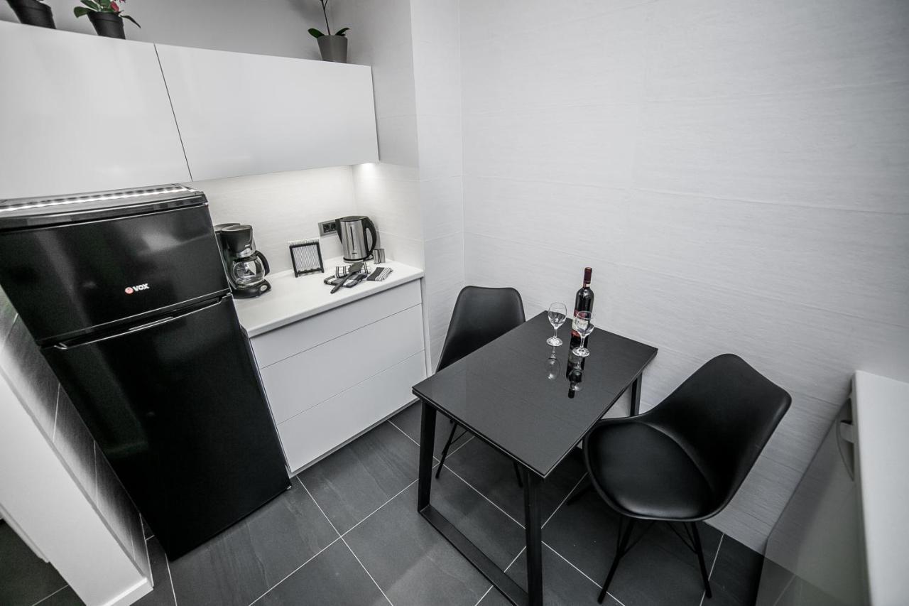 Sinergija Apartment เบลเกรด ภายนอก รูปภาพ