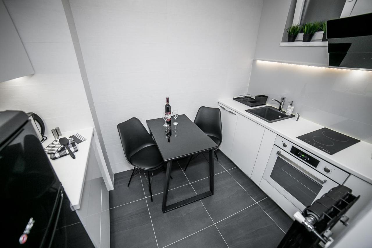 Sinergija Apartment เบลเกรด ภายนอก รูปภาพ
